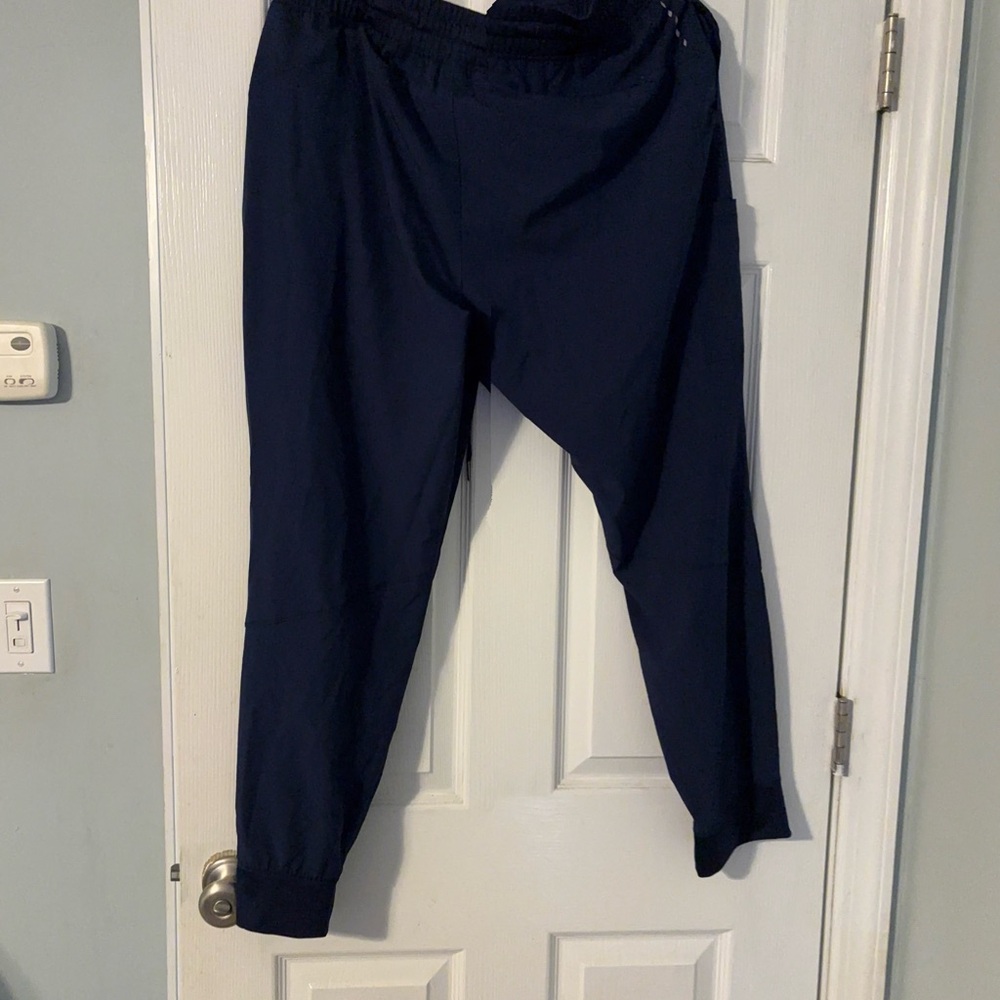 Scrub joggers